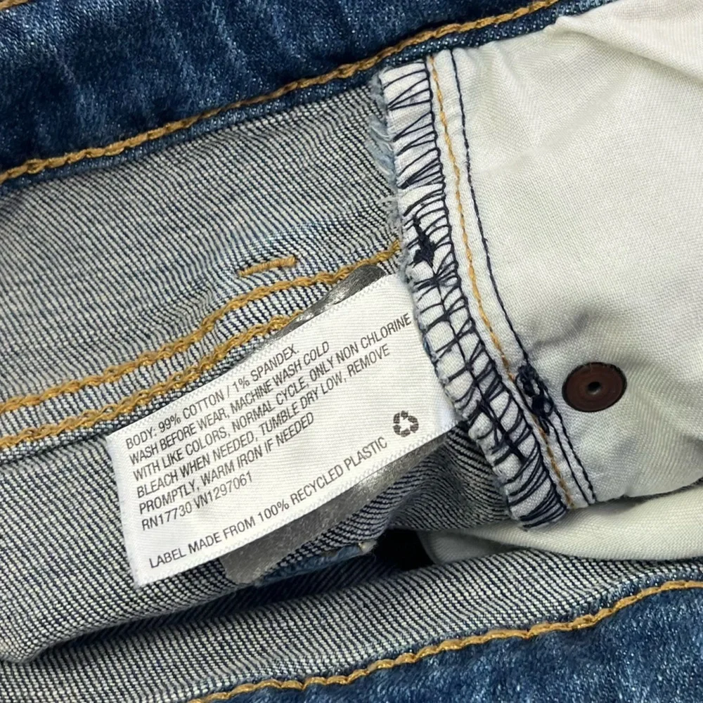 Women’s Miss Me Vintage Ripped Jeans